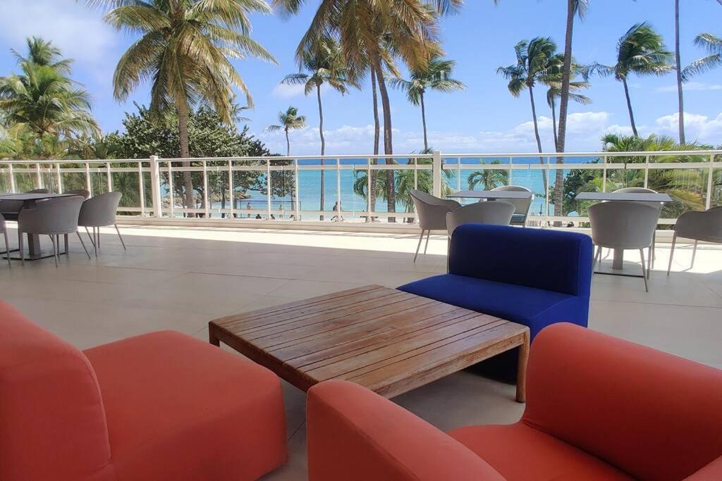 Parfum Des Iles - Vue Mer, Plage A 30M Et Piscine En Option Le Gosier  Exterior foto