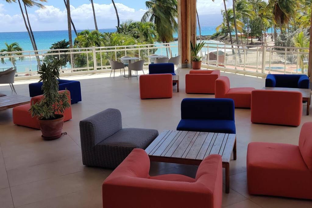 Parfum Des Iles - Vue Mer, Plage A 30M Et Piscine En Option Le Gosier  Exterior foto